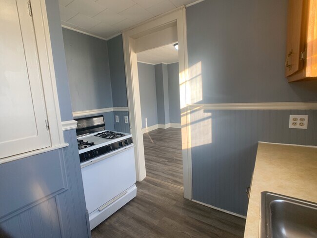 Foto del edificio - 1344 N Walnut St