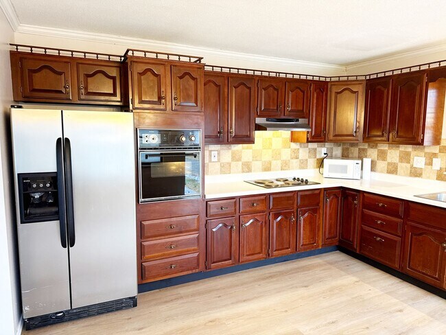 Foto del edificio - Move in Ready - 4191 State Route 162, Pontoon Beach