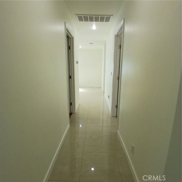 Building Photo - 16043 San Fernando Mission Blvd