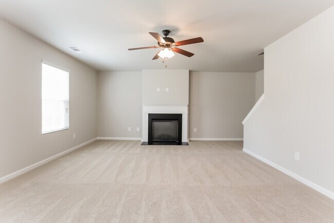 Building Photo - 146 Mcarthur Dr