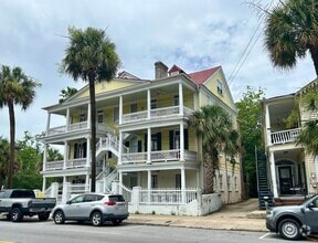 Building Photo - 212 Calhoun St