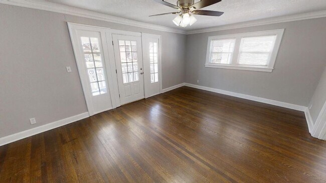 Building Photo - 4029 Paseo Blvd - 2