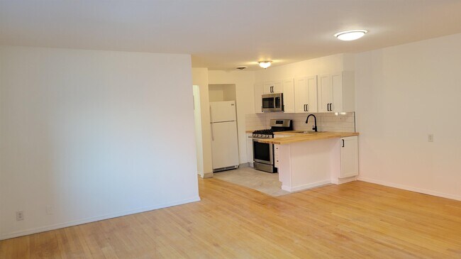 Foto del edificio - 204 Woodcliff Ave