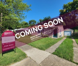 Building Photo - 2622 Mariposa Dr