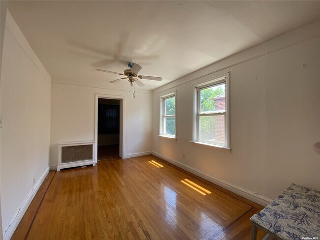 Building Photo - 1704 Radcliff Ave