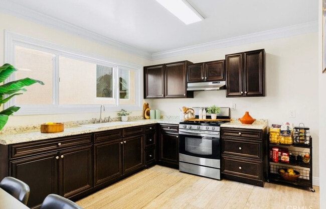 Building Photo - 12612 Chaparral Dr