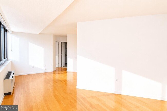 Foto del edificio - 1420 Locust St