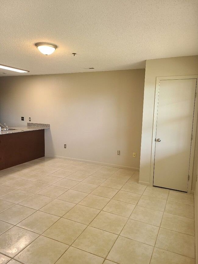 Interior Photo - College Place Apartments!
