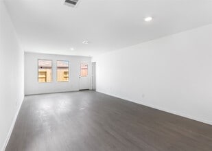 Building Photo - 1570 Gardenia Blossom Ln