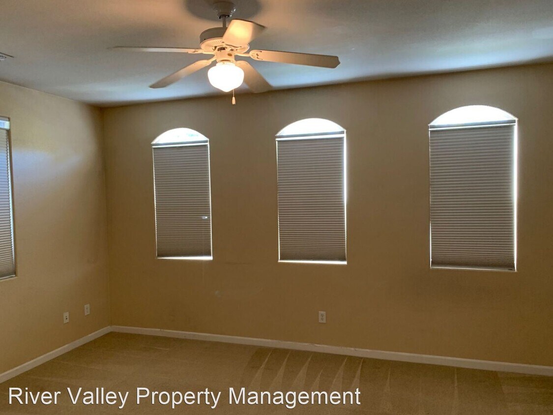 Foto del edificio - 3 br, 2.5 bath House - 2864 Mojave Drive