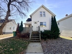 Building Photo - 817 Christiana St