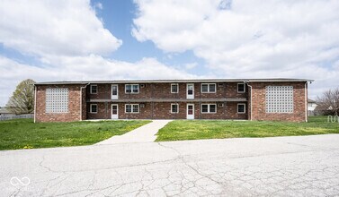 Building Photo - 140 Maple Park Dr