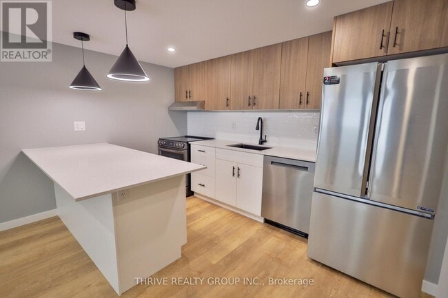 Building Photo - 2069 Gough Ave