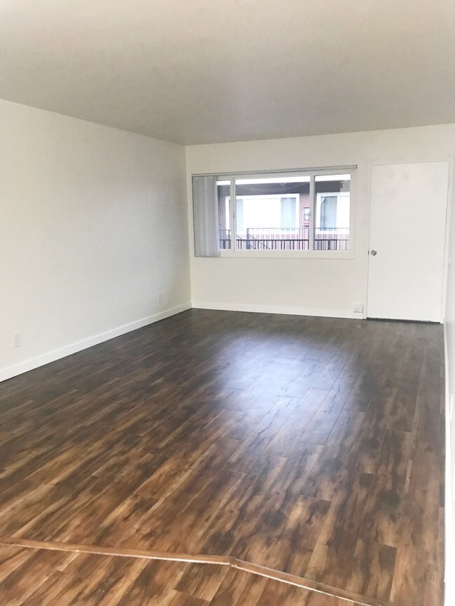 Foto del edificio - 2206 1/2 Grand Ave