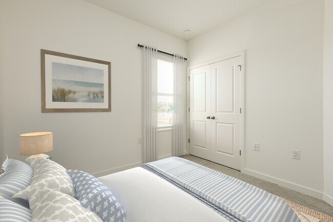 Building Photo - 1428 Tristar Dr