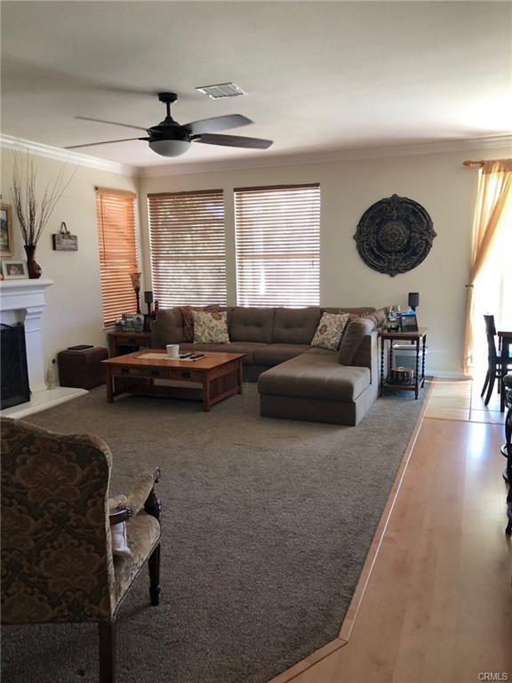 Foto del edificio - 26130 Twain Pl