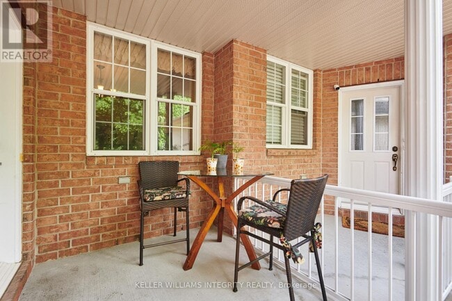Building Photo - 558 Aberfoyle Cir