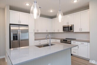 2BR-E - 2BR, 2BA - 1,335SF - Kitchen - Cobalt