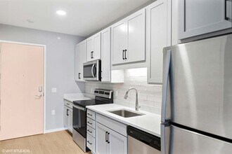 Interior Photo - Lago Apartments