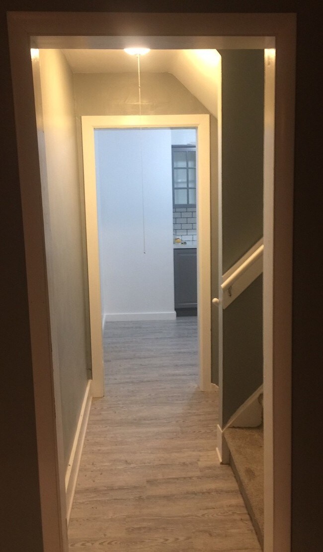 Building Photo - 59 Pries Ave