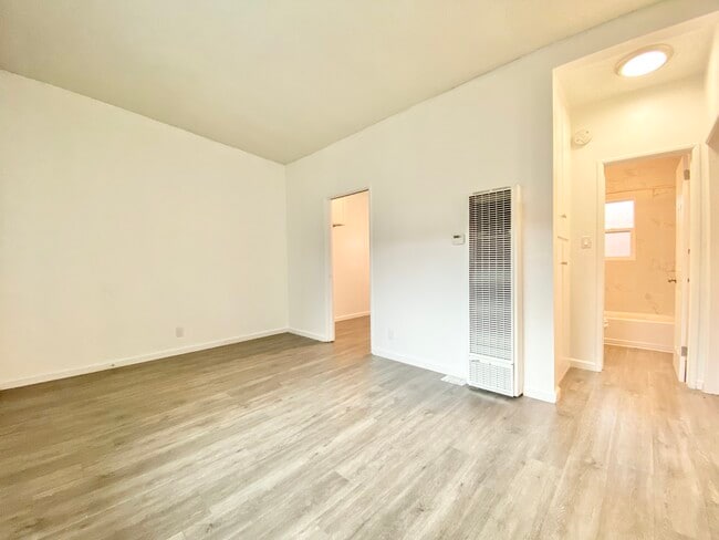 Building Photo - 2619 Brighton Ave