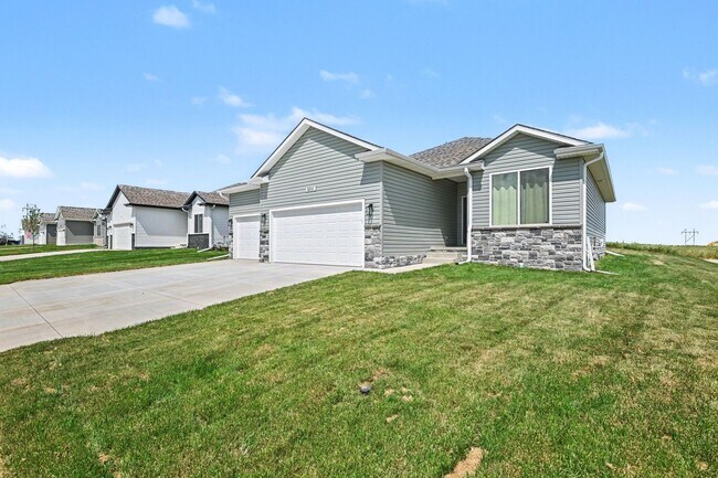 Foto del edificio - 6852 Portage Dr