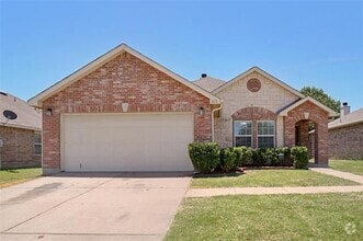 Building Photo - 813 Crystal Dr