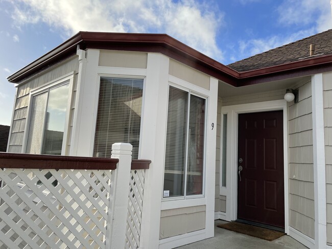 Unit 9 Entrance - 481 Pointe Pacific Drive
