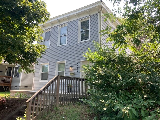 Building Photo - 3060 Lawson St