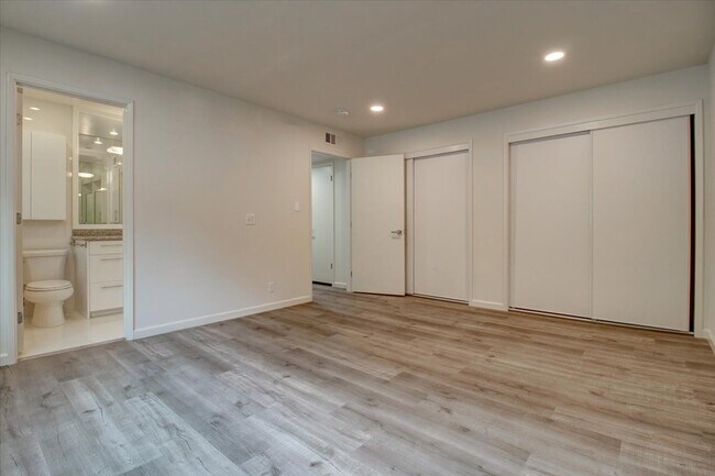 Foto del edificio - 570 Boden Way