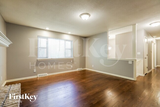 Foto del edificio - 1004 SW 14th St Terrace