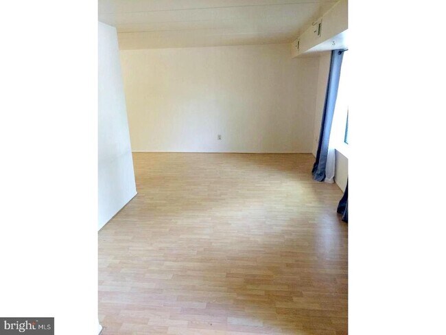 Foto del edificio - 207 Village Walk