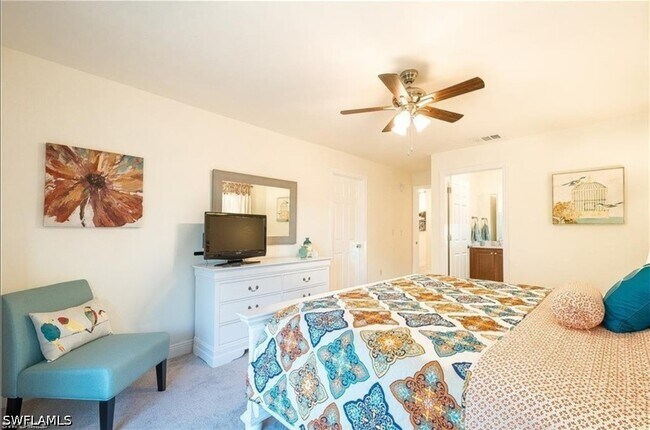 Foto del edificio - 731 104th Ave N