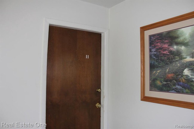 Foto del edificio - 1685 Riverside Dr