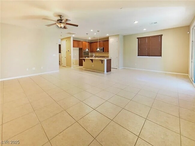 Foto del edificio - 10307 Northern Hills Ave