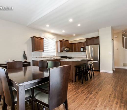 Photo du bâtiment - 8211 212 St