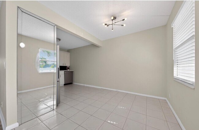 Foto del edificio - 2012 Hythe a