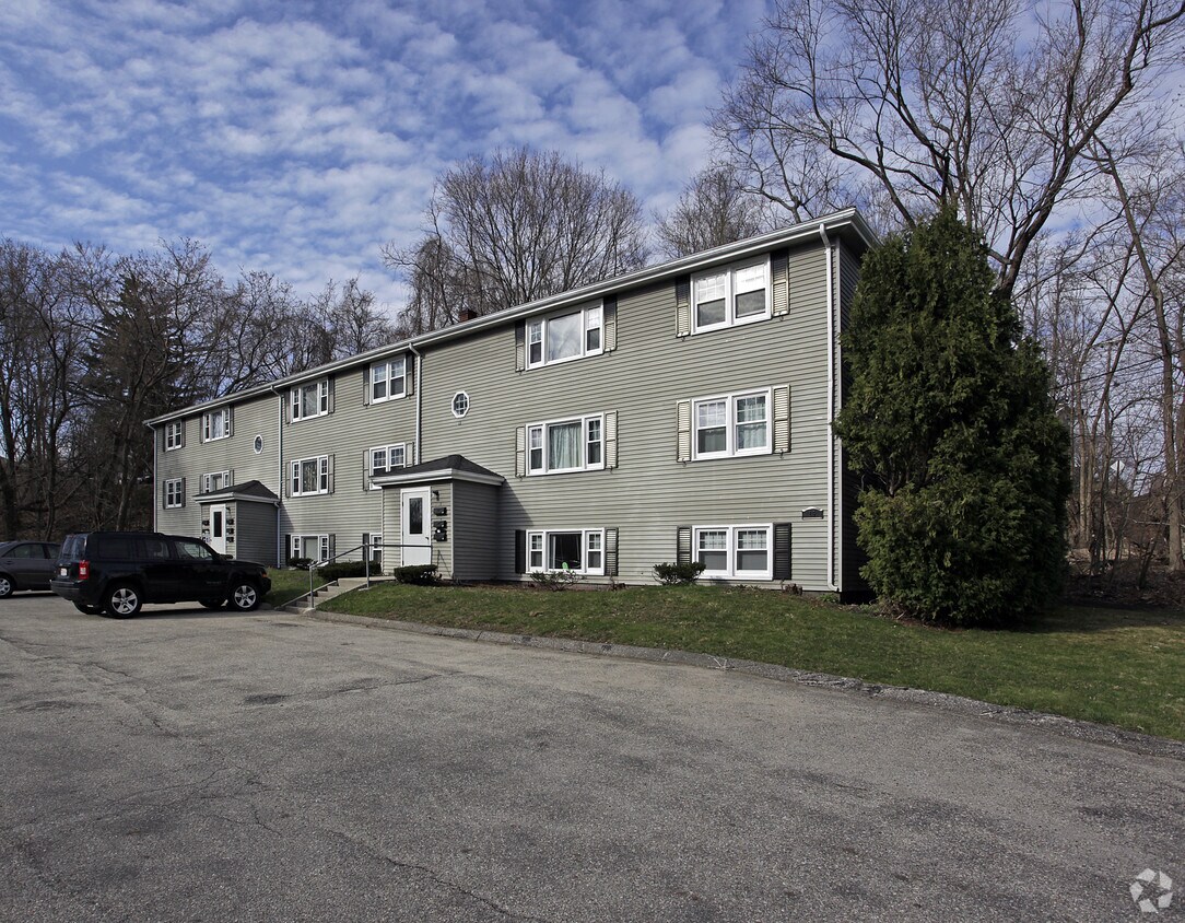 Primary Photo - 15 Boyden Street Ext