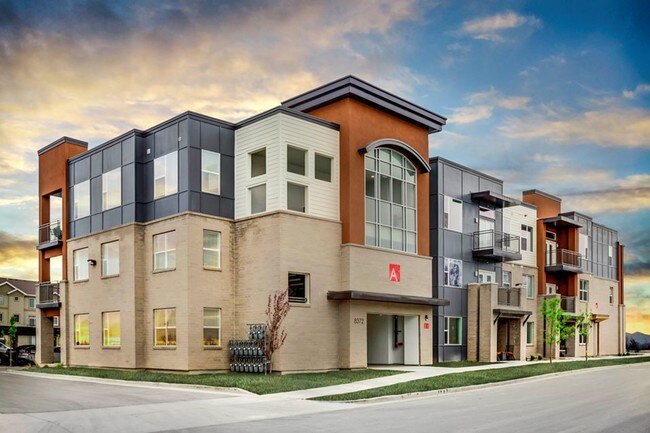 Building Photo - 8326 Durham St