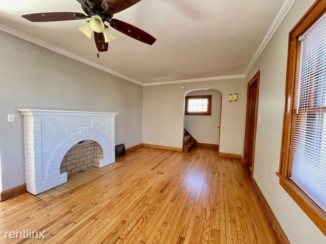 Foto del edificio - 3 br, 1.5 bath House - 211 E Washington St