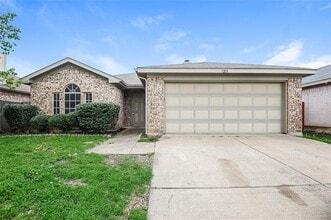 Building Photo - 7208 Avington Way