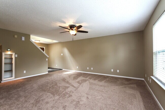 Foto del edificio - 13323 N Brick Chapel Dr