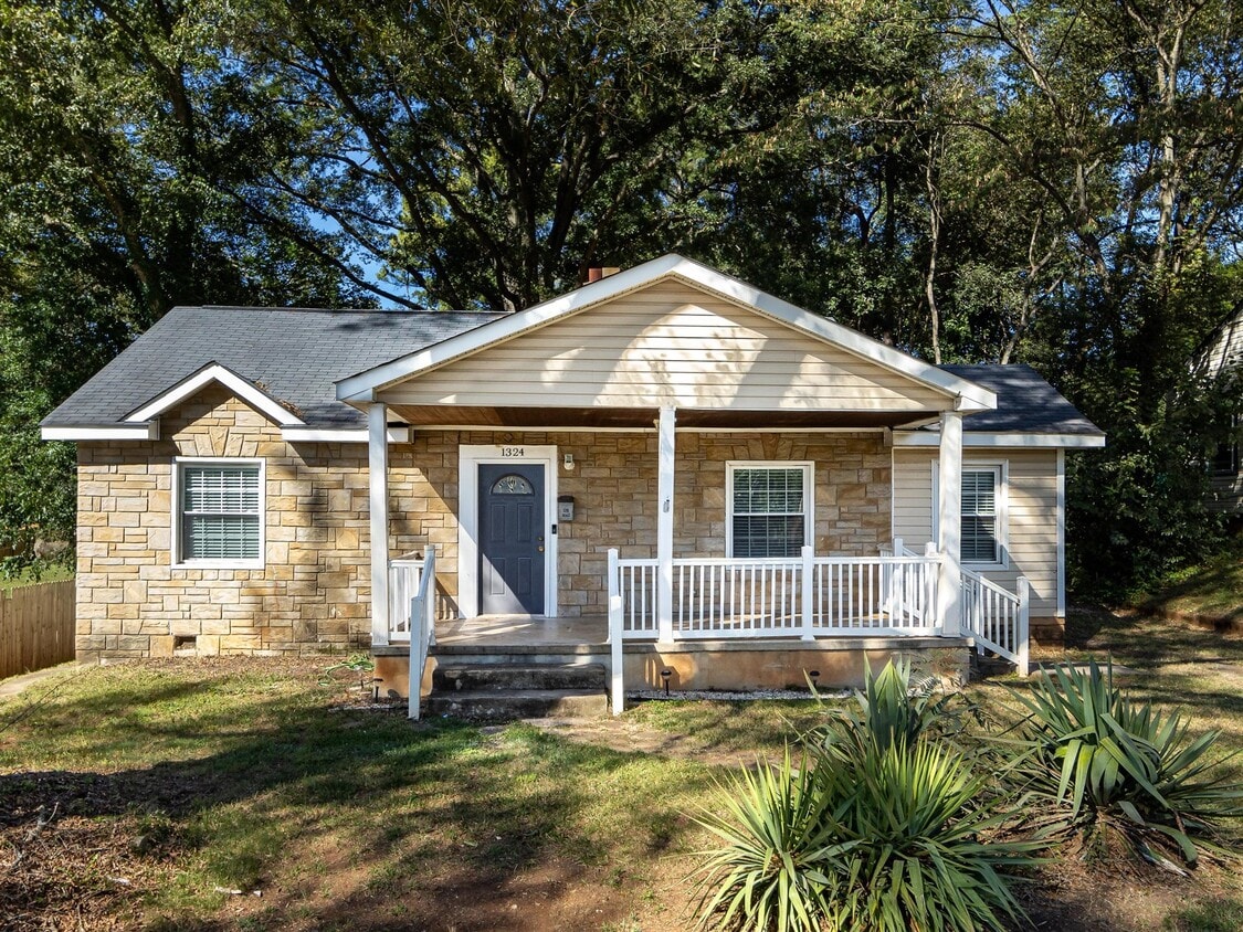 Primary Photo - 1324 Bethel Rd