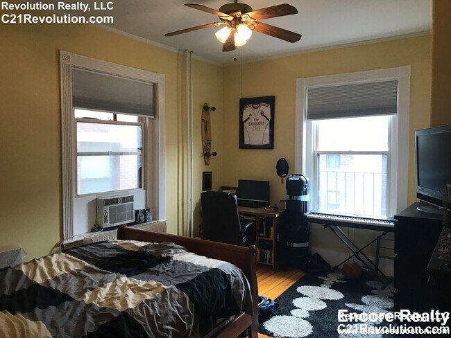 Foto del edificio - 24 Peterborough St