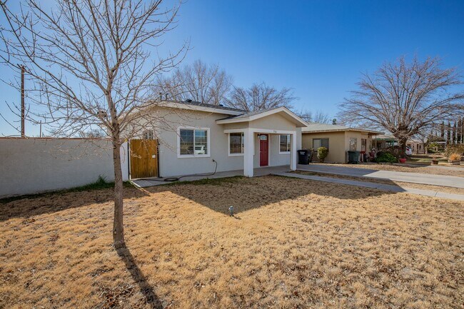 Foto del edificio - Charming 3 bedroom, 2 bath