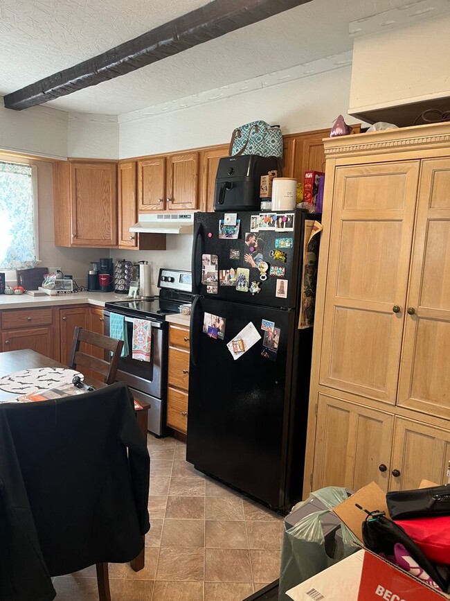 Building Photo - 540 Walnut St