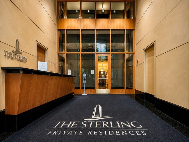 Building Photo - 345 N La Salle Dr