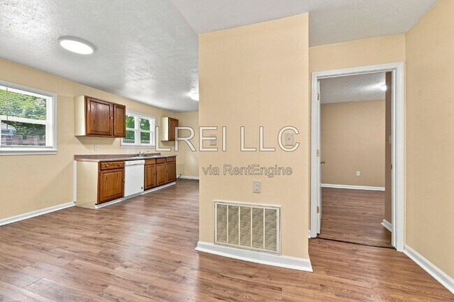 Foto del edificio - 4014 Parthenia Ave