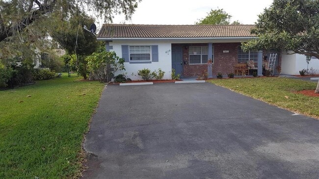 Building Photo - 4114 NW 79th Ave