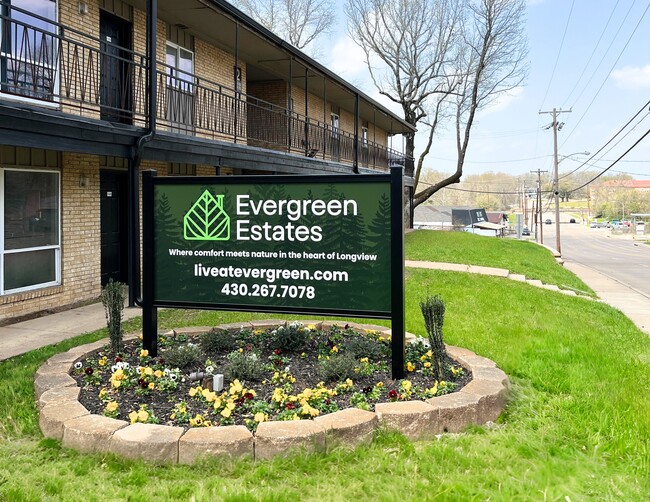 Building Photo - Evergreen Estates